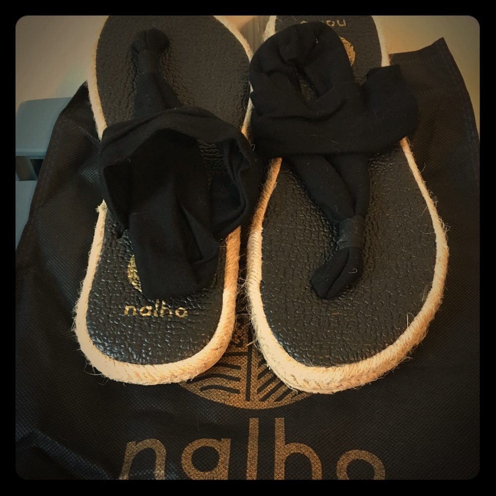 Nalho yoga sandals